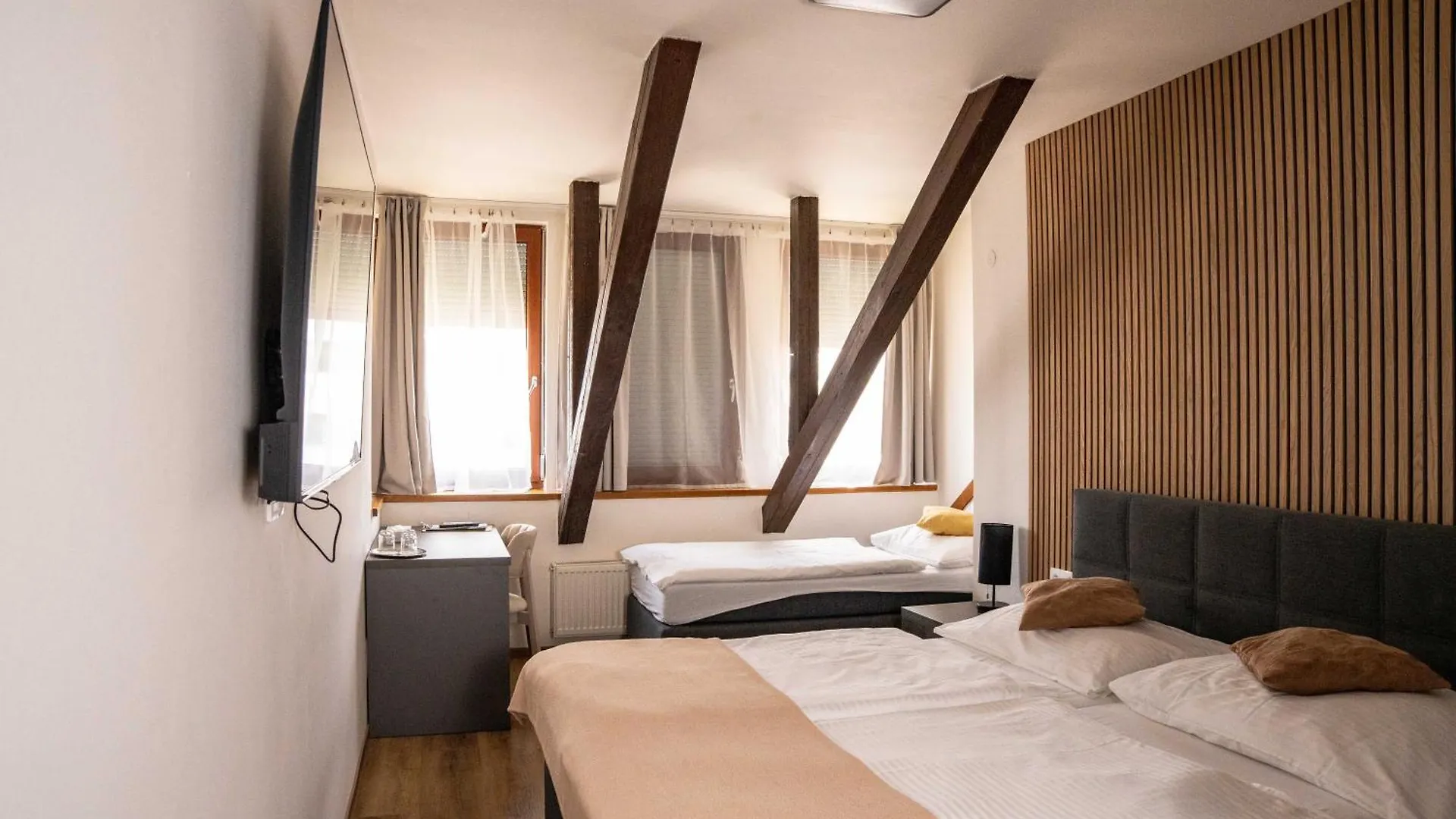 Hotel Sharingham Brno