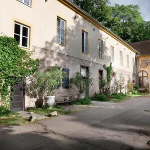Gasthof Design In Park, Brünn
