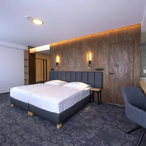 Harmony Club 3*, Острава Чехия